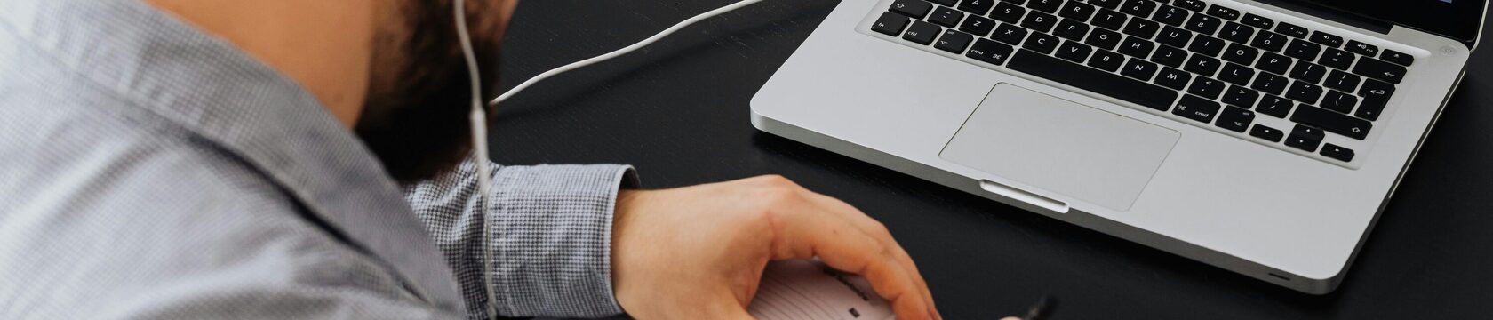 pexels-karolina-grabowska-5717751