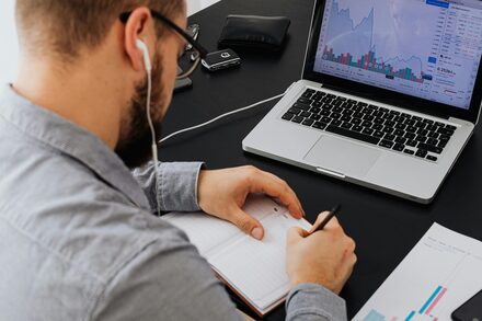 pexels-karolina-grabowska-5717751